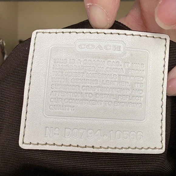 Coach Signature Turnlock Flap Crossbody Bag Khaki Brown White Trim Y2K 2007 - Picture 6 of 12